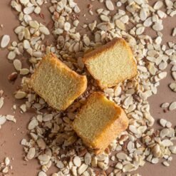 Alternative view of Rosca de Vainilla con Almendra