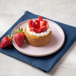 Queso con Fresa — Vivián Alta Repostería