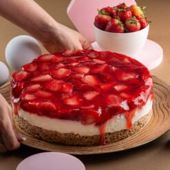 Alternative view of Mostachón de Fresa